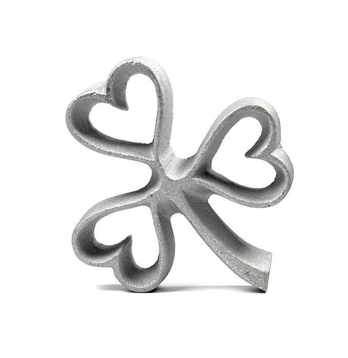 77820 Shamrock Celtic Clover Rosette Iron Mold with Hearts standing on end