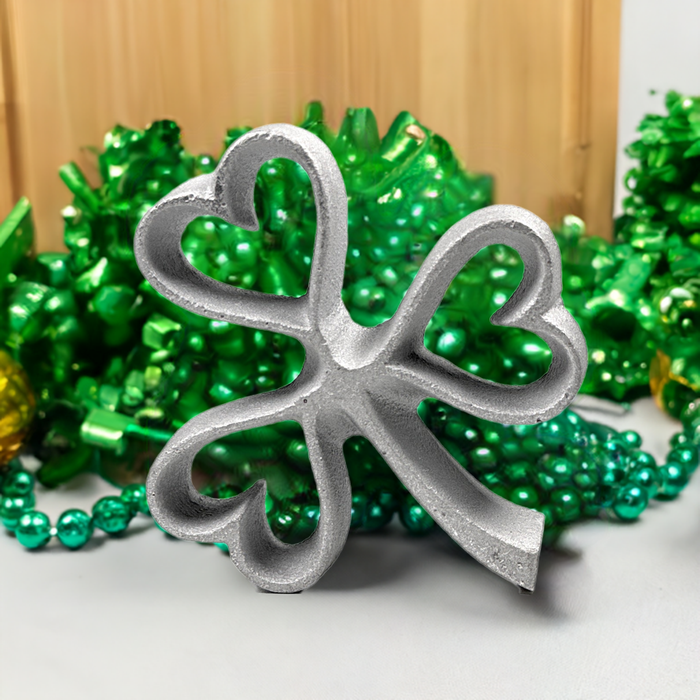 Scandinavian Rosette Mold, Shamrock Heart Celtic 3 x 2.75 x 0.5 Inches